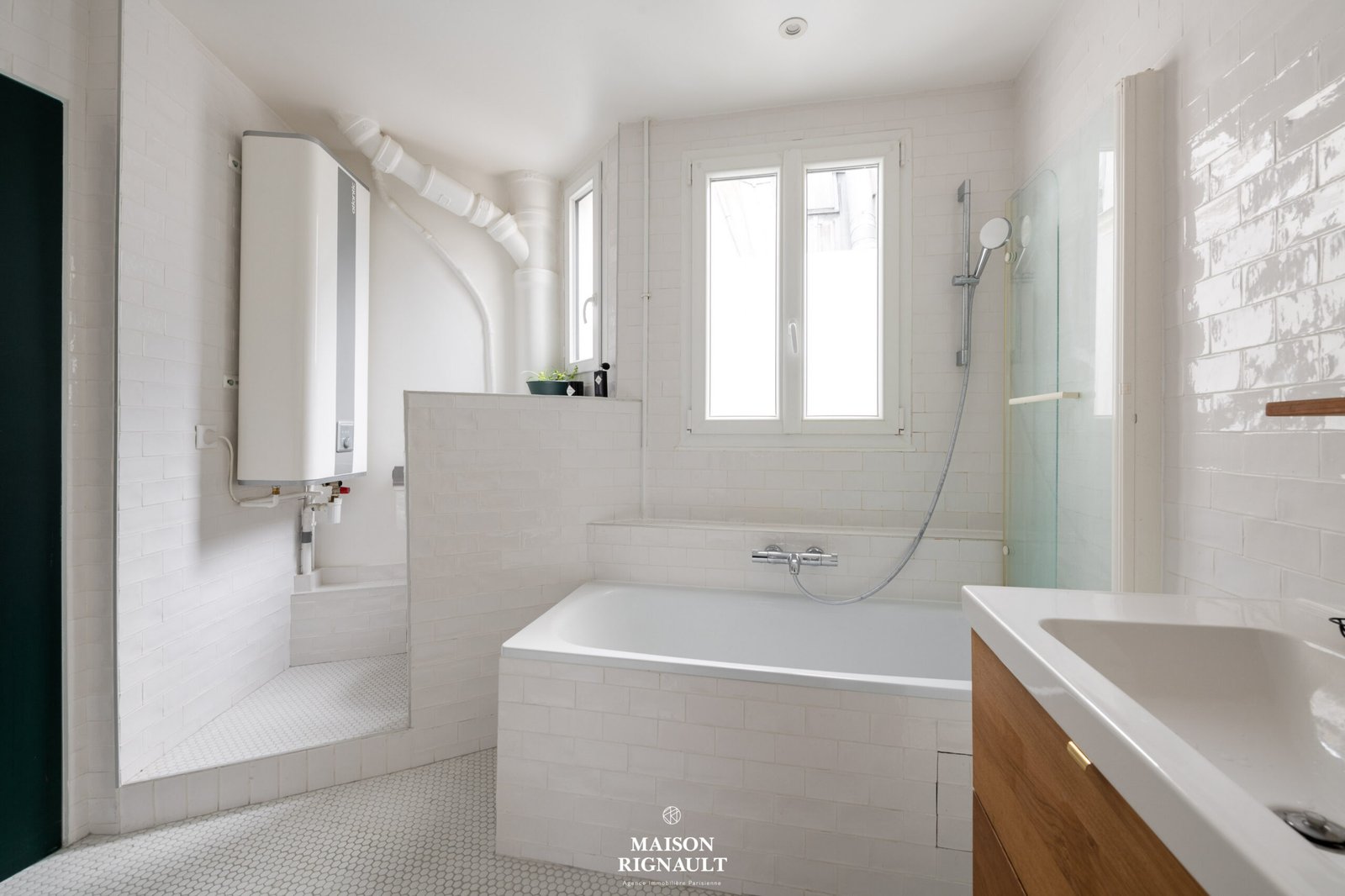 Paris 12e / 3 pièces avec balcon