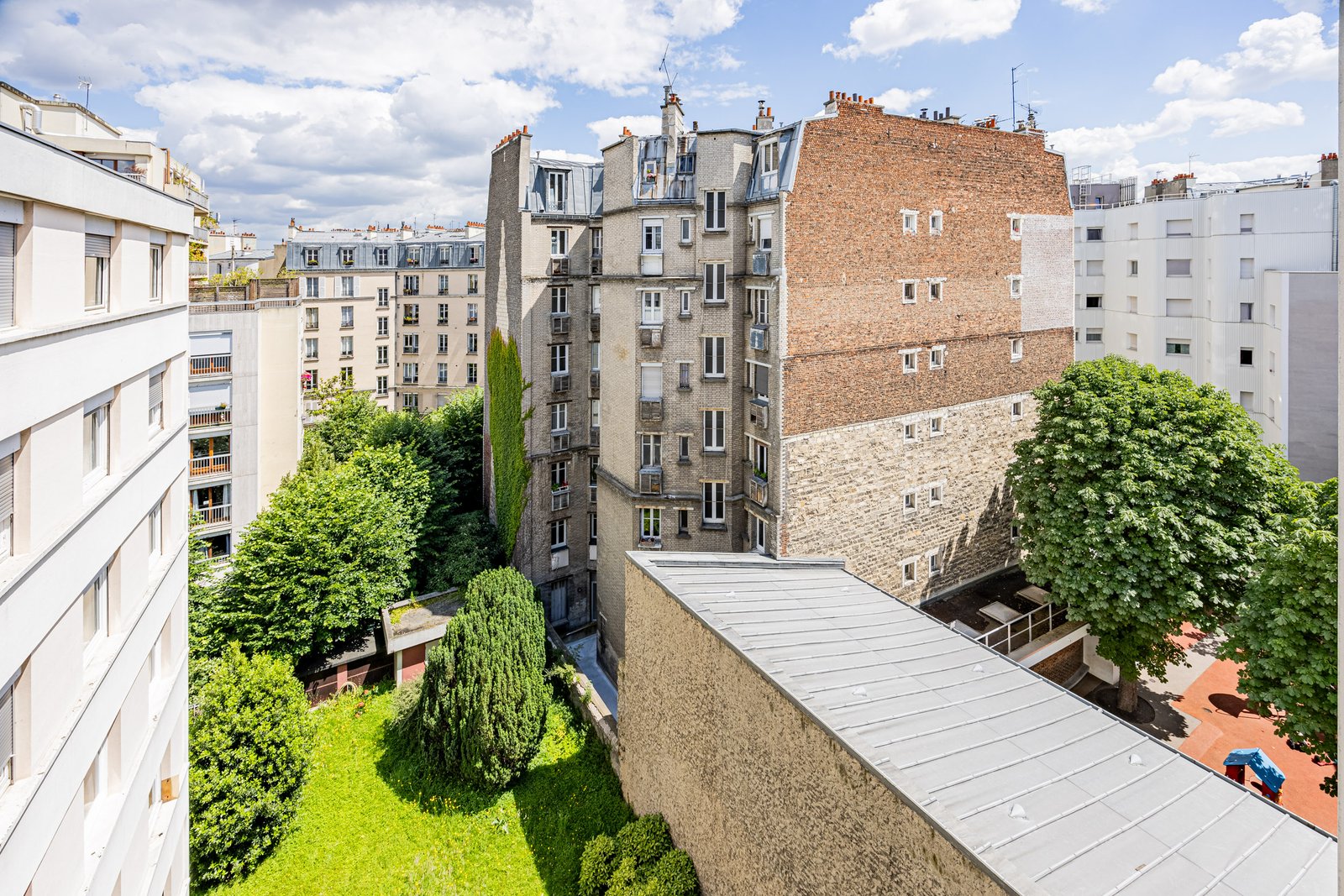 Paris 18e / 2 pièces de charme