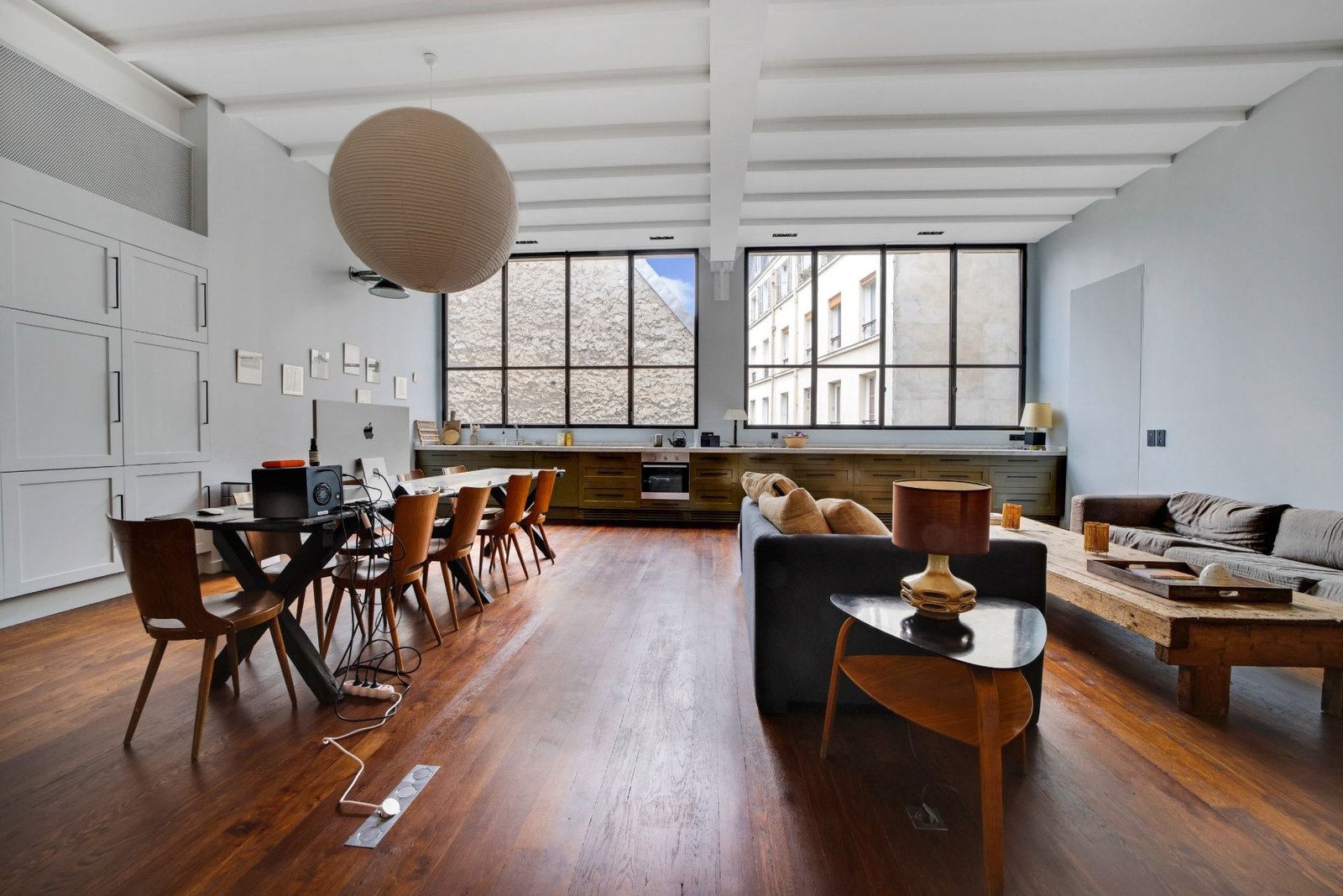 Paris 11e / Loft sublime dans un immeuble de la fin du XX ème siècle