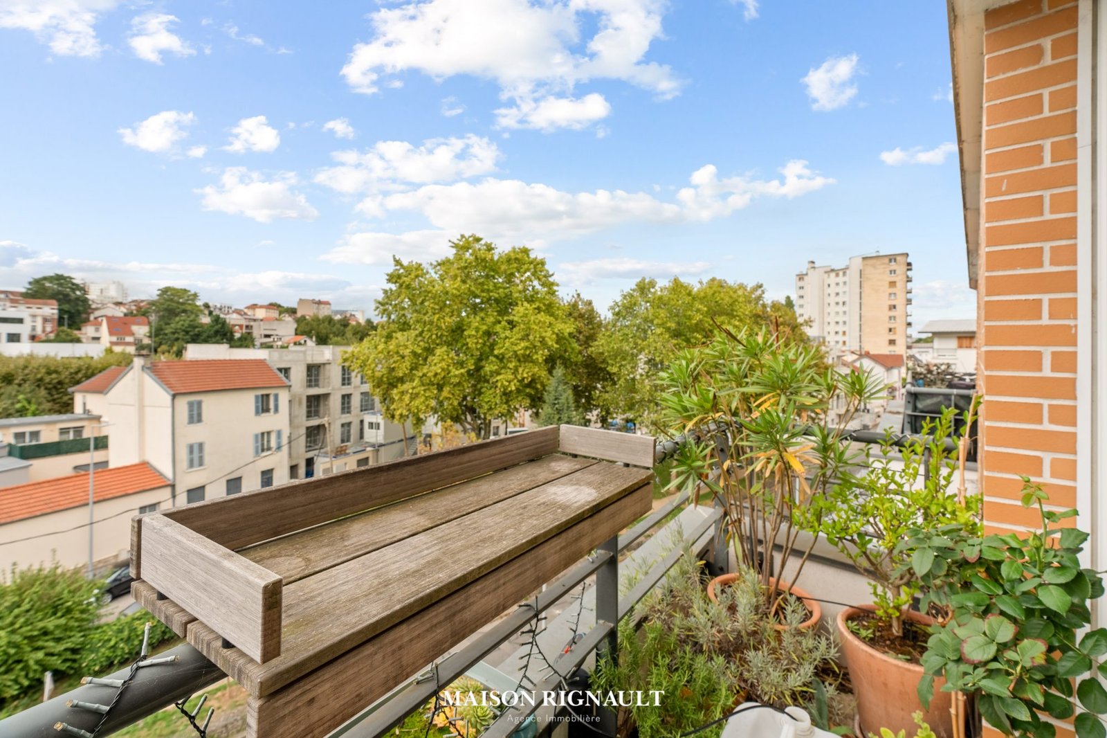 Arcueil / Square de la libération – Appartement avec balcon