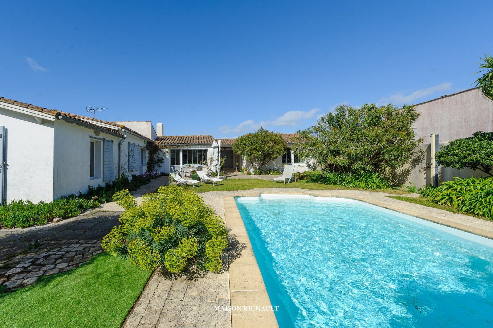 Loix / ÎLE DE RÉ – Maison de charme