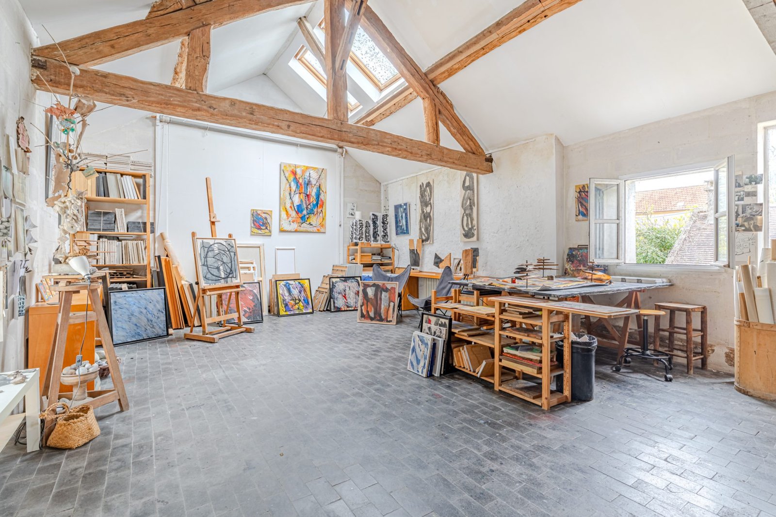 Chily-Mazarin / Maison de 240m2