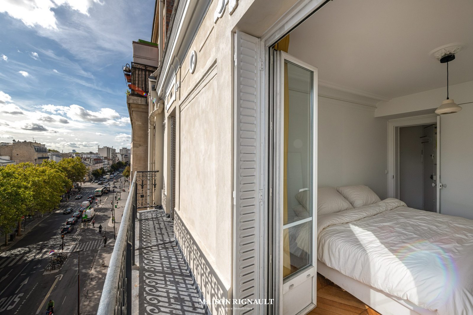 Paris 18e – 2 pièces avec balcon, métro Marx Dormoy.